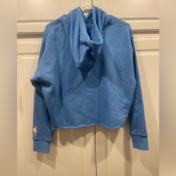 Nike Women's 21/22 City Edition LA LAKERS Cropped Hoodie Blue Pullover Size S - Picture 2 of 5